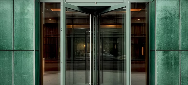 Commercial Garage Doors Repair in Winnipeg, MB