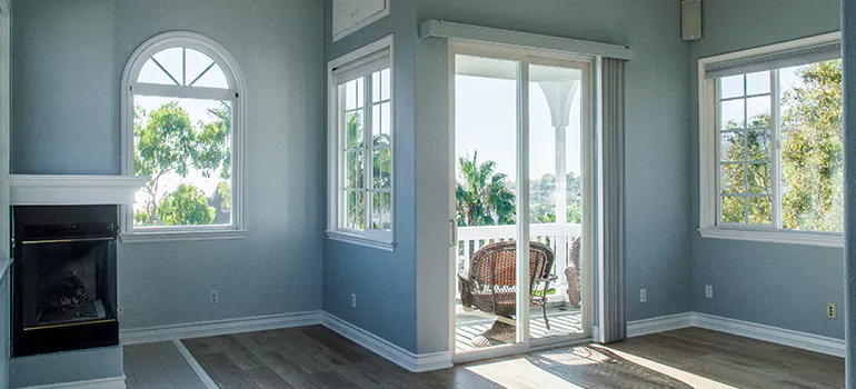 Glass Door Repair in Winnipeg, MB