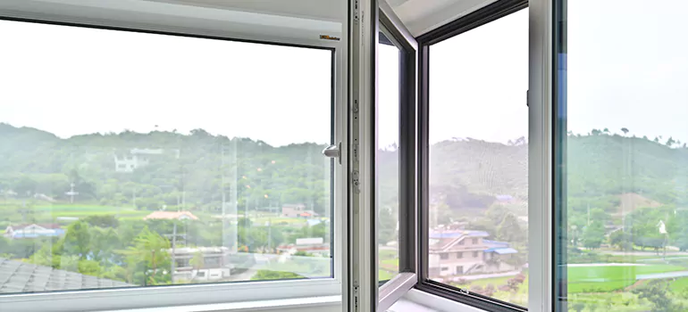Large Triple Pane Windows in Winnipeg, MB