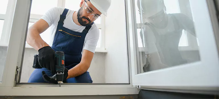 Replace Broken Window Pane in Winnipeg, MB