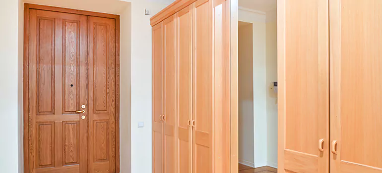 Glass Closet Door Repair in Winnipeg, Manitoba