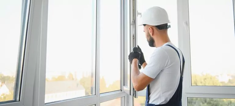 Lever Windows Installation Cost in Winnipeg, MB